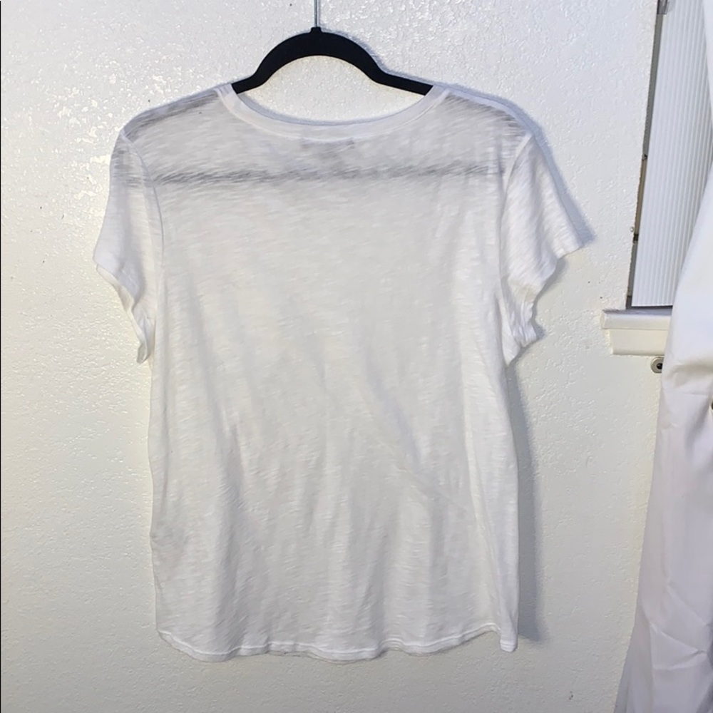 🌟Women’s INC White Crow Neck - Picture 2 of 4